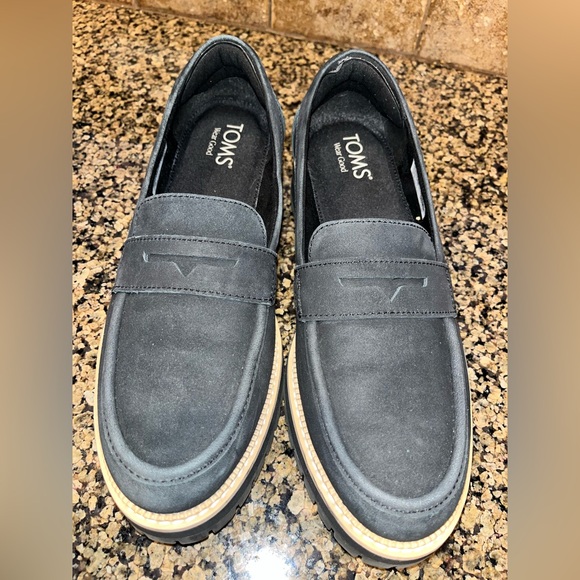 TOMS Cara Loafer - Picture 4 of 6